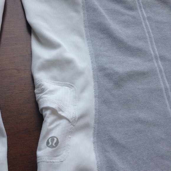 Lululemon top - Picture 3 of 4